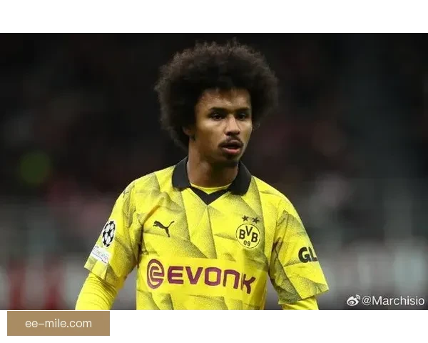 阿德耶米凭借极速突破屡屡撕开对方防线成德甲赛场最大威胁